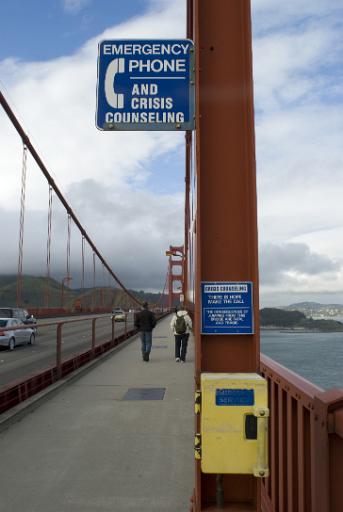 counseling sign on the golden gate bridge