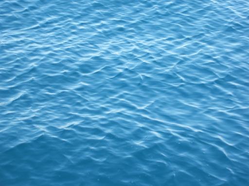 smooth water ripples